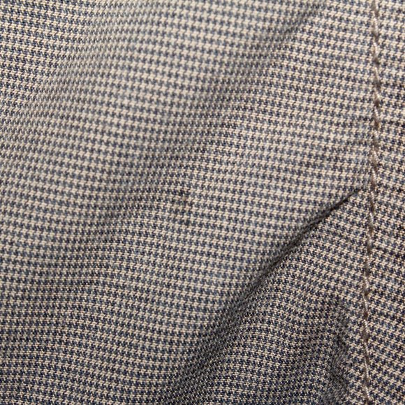 GapKids Tan Pattern Shorts - Picture 15 of 16